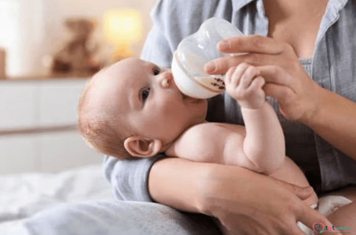 Breastfeeding vs Formula