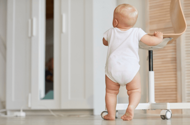 Early Signs Baby Will Walk Soon