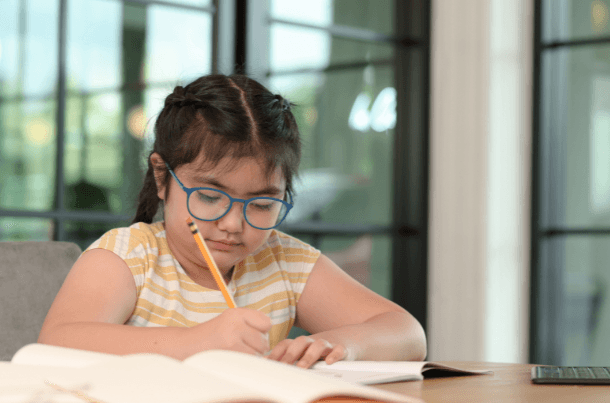 How Many Hours Should a 7 Year Old Study at Home